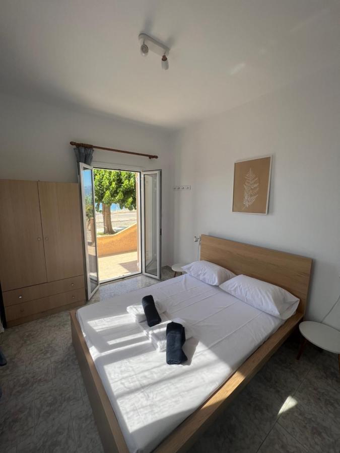 Pebble Apartments มาราไธอัส ภายนอก รูปภาพ